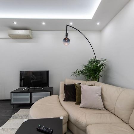 Spacious 3-Room Apartment With Free Parking Budapest Ngoại thất bức ảnh