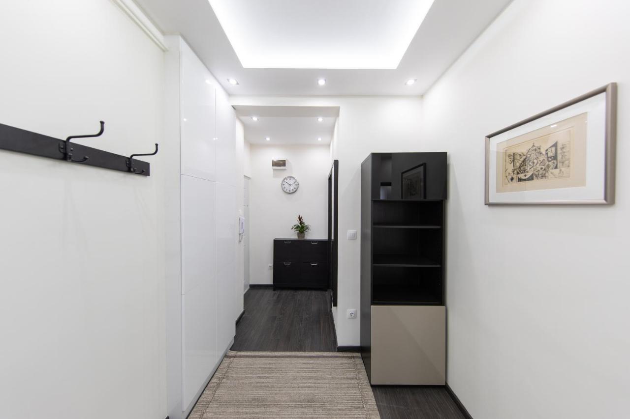 Spacious 3-Room Apartment With Free Parking Budapest Ngoại thất bức ảnh